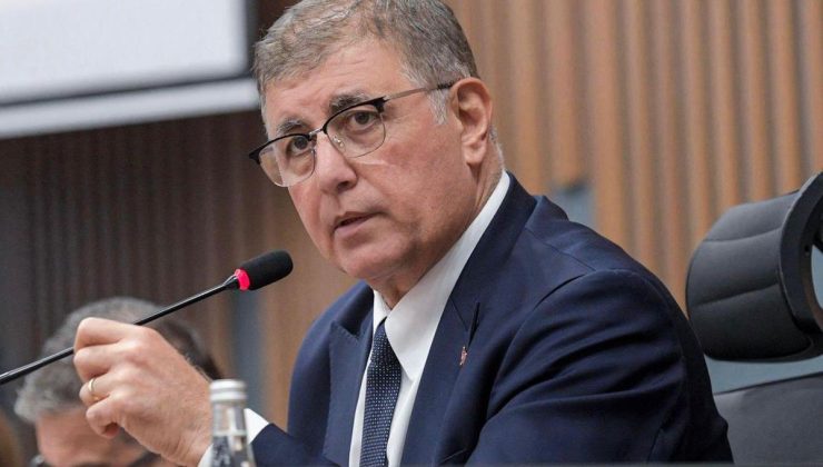 İzmir Büyükşehir Belediye Başkanı Cemil Tugay CHP’den İstifa Etti!