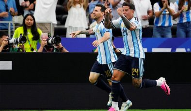 Dallas’ta Tarihî Gece: Messi Hem Gol Rekorunu Kırdı Hem de Penaltı Kaçırdı! Arjantin Turladı!