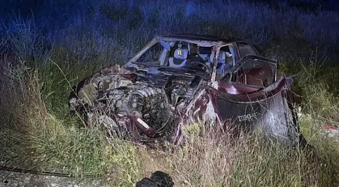 Ankara-Konya Kara Yolunda Feci Kaza: Şarampole Devrilen Otomobilde 3 Yaralı!