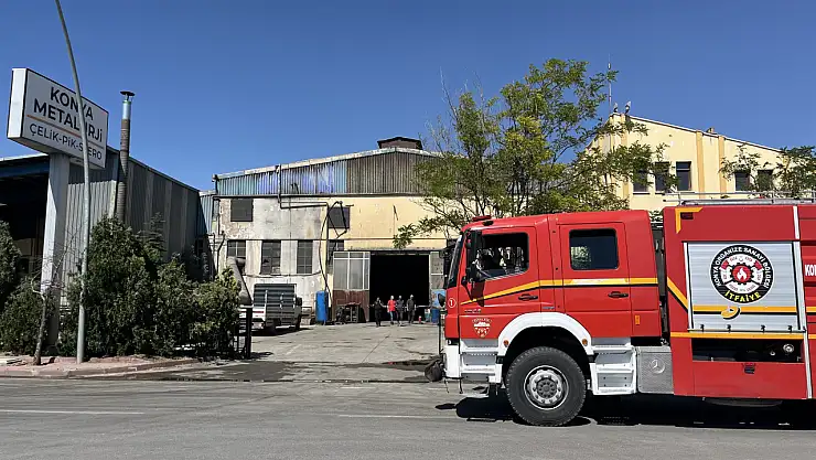 Sanayide Korkutan Dakikalar: Konya Organize Sanayi’deki Metal Fabrikasında Döküm Ocağı Patladı!