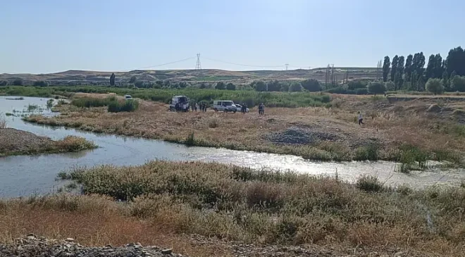 Batman’da Acı Pazar: Serinlemek İçin Girdiği Çayda Akıntıya Kapılan 22 Yaşındaki İsmail Arzık Kurtarılamadı!