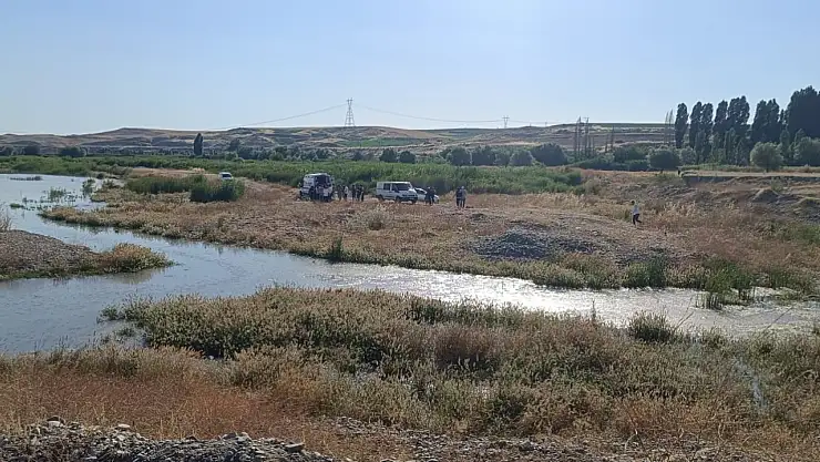 Batman’da Acı Pazar: Serinlemek İçin Girdiği Çayda Akıntıya Kapılan 22 Yaşındaki İsmail Arzık Kurtarılamadı!