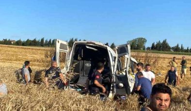 Silivri’de Yolcu Minibüsü Tarlaya Uçtu: 2 Ölü, 10 Yaralı!