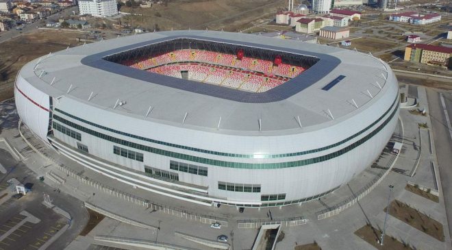 Sivasspor’da Kongre Kabusu Sürüyor: Yine Başkan Adayı Çıkmadı!