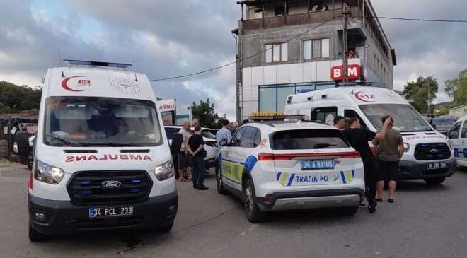 Beykoz Riva Yolu’nda Feci Kaza: Kavşakta Çarpışan Otomobil Takla Attı, 7 Yaralı!