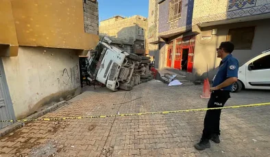 Freni Boşalan Kamyon 6 Yaşındaki Çocuğu Ezdi! Sokakta Dehşet Anları