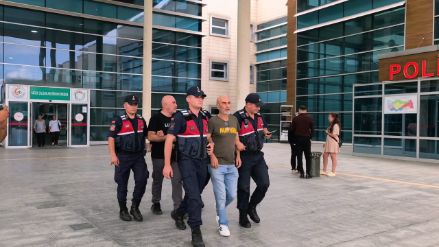 Gözaltındaki Ünlü Yönetmen Ezel Akay Hakkında Karar Verildi
