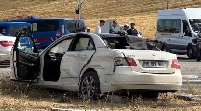 Çankırı’da Feci Kavşak Kazası: Tır ile Otomobil Çarpıştı! 3 Ölü, 2 Yaralı