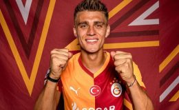 Türk Futbolunda Radikal Karar: Kazımcan Karataş Ay-Yıldızlı Formayı Seçmedi! İşte Yeni Milli Takımı