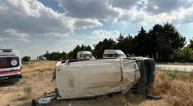 Ereğli’de Tarım İşçileri Kaza Kırım Faciası: Minibüs Devrildi, 7’si Çocuk 17 Yaralı!