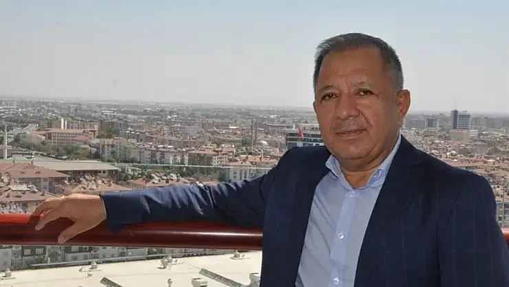Konya İş Dünyasından İlham Veren Azim: Nusret Argun 68 Yaşında Hukuk Fakültesi’nden Mezun Oldu!