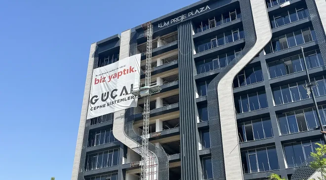 Konya’da İnşaatta Feci Kaza: Yedinci Kattan Düşen Dış Cephe Ustası Hayatını Kaybetti
