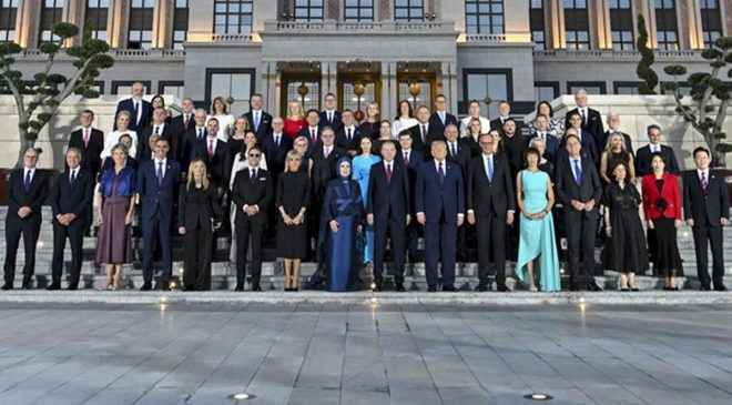 Cumhurbaşkanlığı Külliyesi’nde Tarihi NATO Resepsiyonu ve Liderler Aile Fotoğrafı!