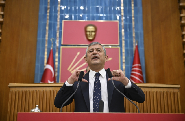 Özgür Özel: Yeni Partimizi Milletimizin Seçtiği Vekillerle Kuruyoruz
