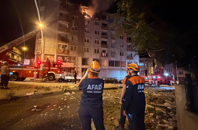 Çorlu’da Apartmanda Korkutan Patlama: 6. Kattan Düşen 1 Kişi Hayatını Kaybetti!