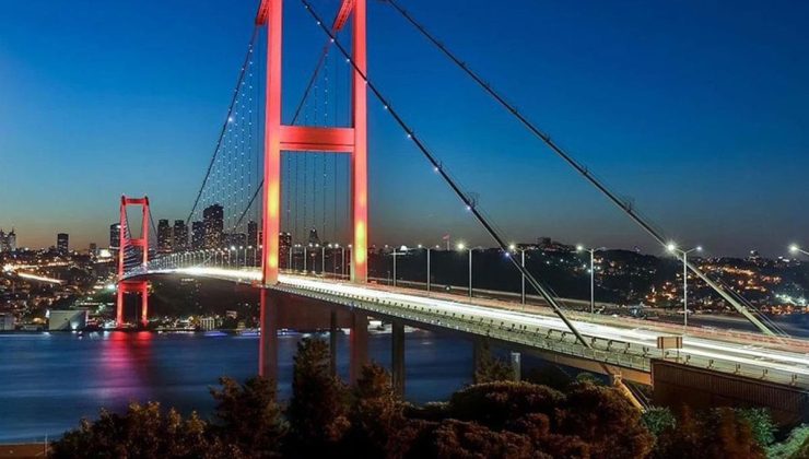 İstanbullu Sürücüler Dikkate! 15 Temmuz Şehitler Köprüsü 3 Gece Üst Üste Trafiğe Kapatılacak