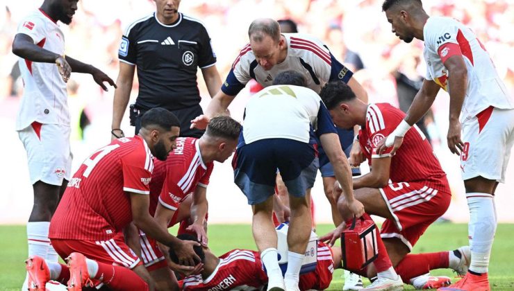 Ünlü Futbolcu Sahada Bayıldı!