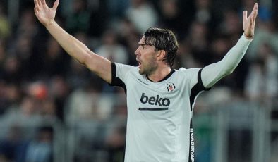 Beşiktaş Kaybetmesine Rağmen Avrupa Ligi Biletini Captı!