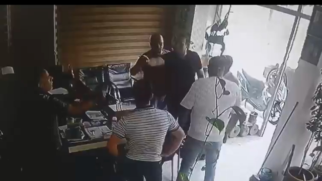 Kilis’te Muhtarlık Basan Belediye Başkanı Dehşet Saçtı!