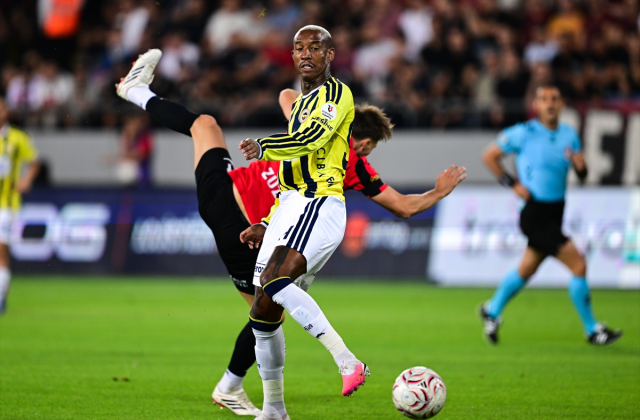 Fenerbahçe’ye Sezonun İlk Şoku! Öne Geçtiği Maçta Gençlerbirliği’ne Mağlup Oldu