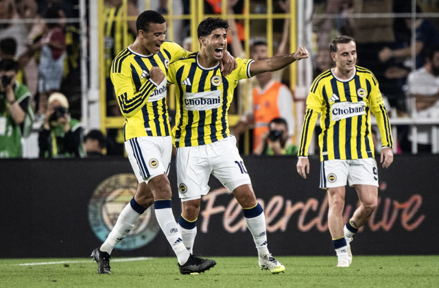 Kadıköy’de Şampiyonlar Ligi Resitali! Fenerbahçe Yıldızlarıyla Tur Kapısını Araladı