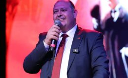 Menderes’te Yolsuzluk ve Skandal Aşk Mesajları Operasyonu: Belediye Başkanı İlkay Çiçek ve 9 Kişi Tutuklandı!