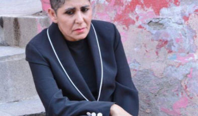 Müzik Dünyasını Yasa Boğan Veda: Şarkıcı Cansever 59 Yaşında Hayatını Kaybetti!